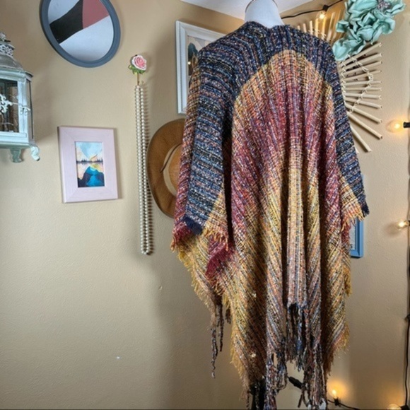 ANGIE | Yarn Knit Boho Fall Winter Cardigan Poncho Wrap - Picture 9 of 11